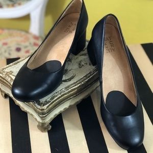 Never Worn Naturalizer Donelle Sz 9W